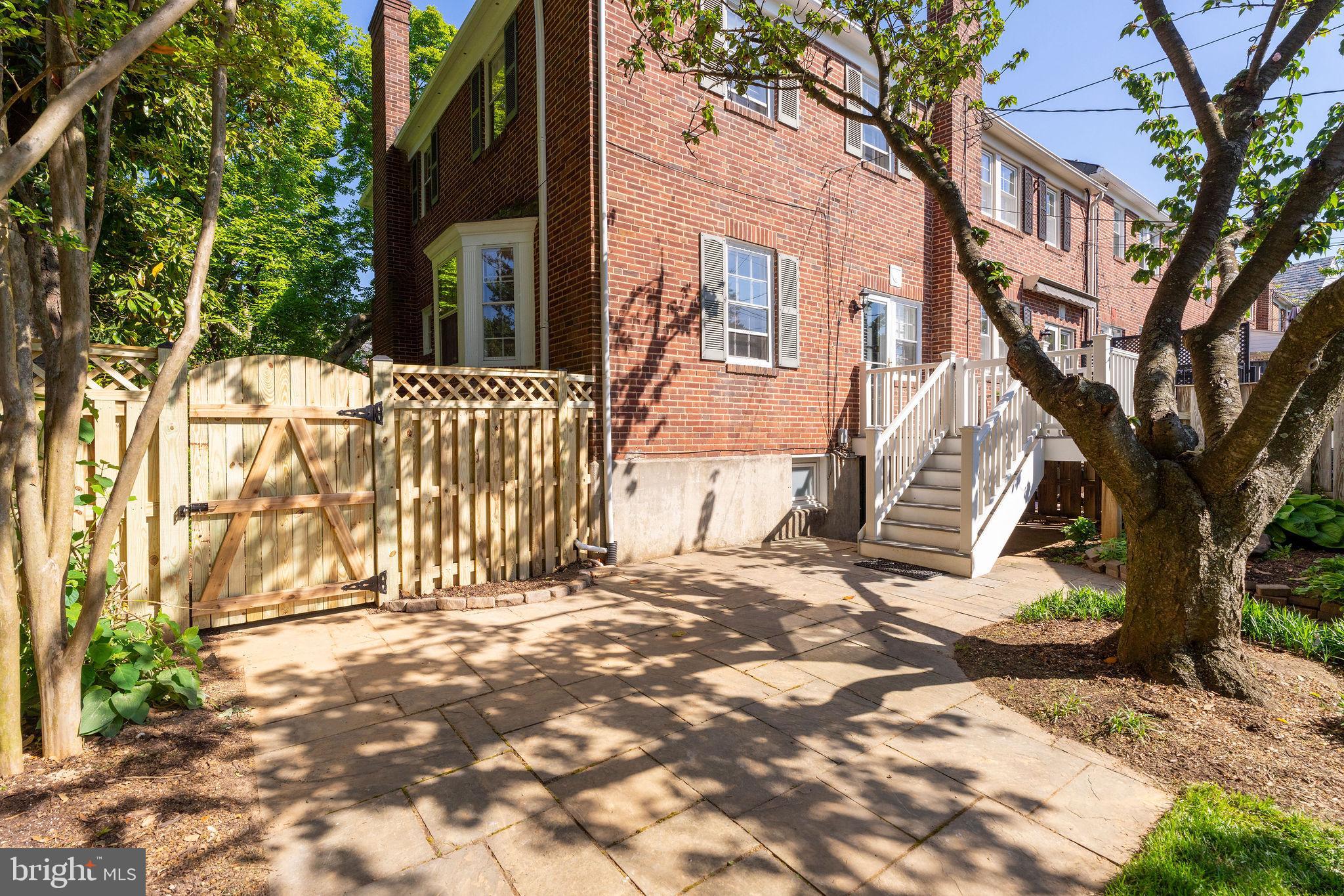 RODGERS FORGE - Residential