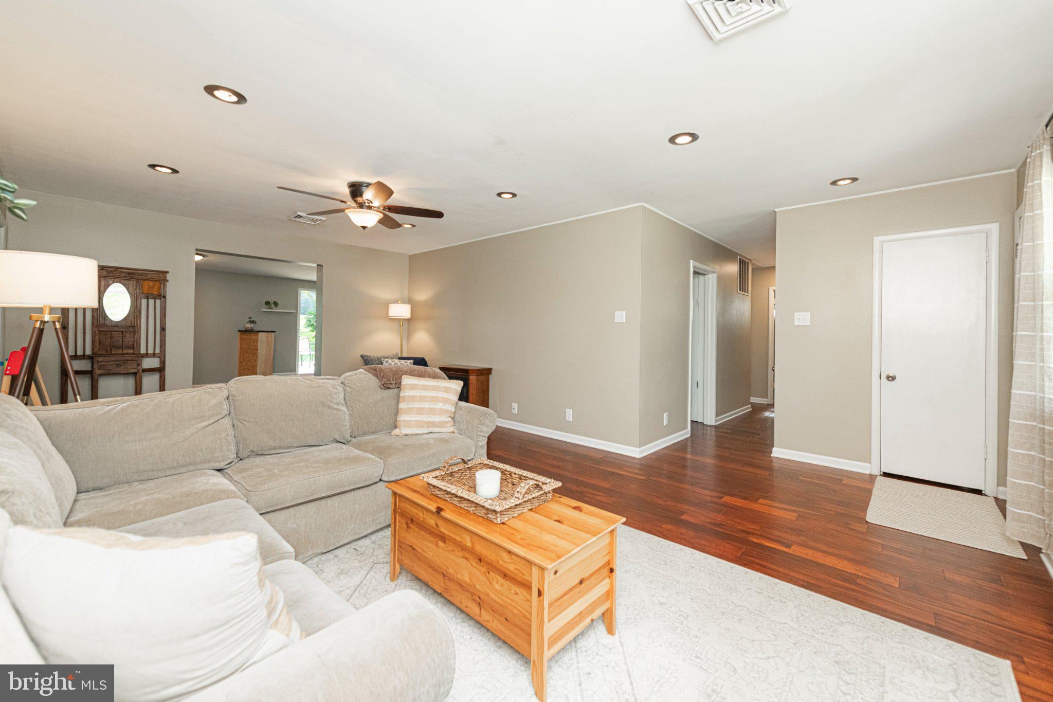 210 BRYANS ROAD