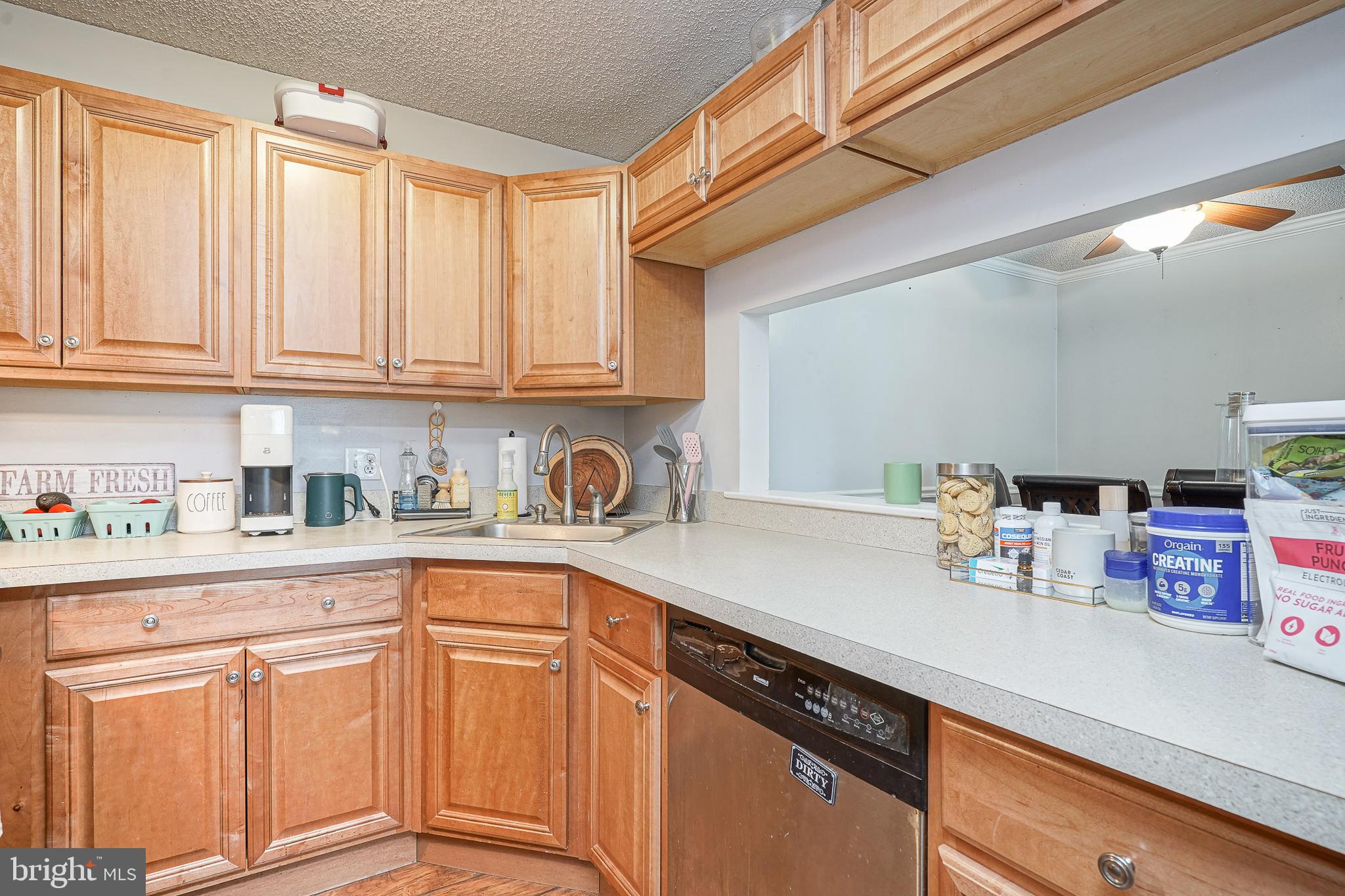5012B DUNBARTON ROAD