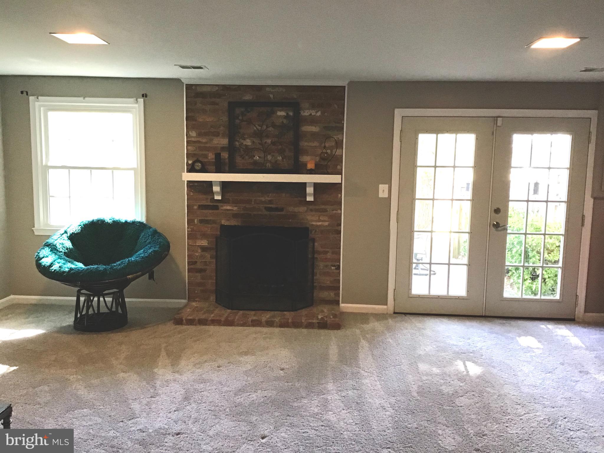 FAIRWAY ISLAND - Residential