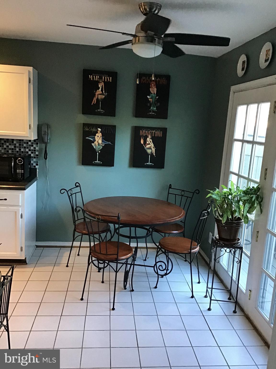 FAIRWAY ISLAND - Residential