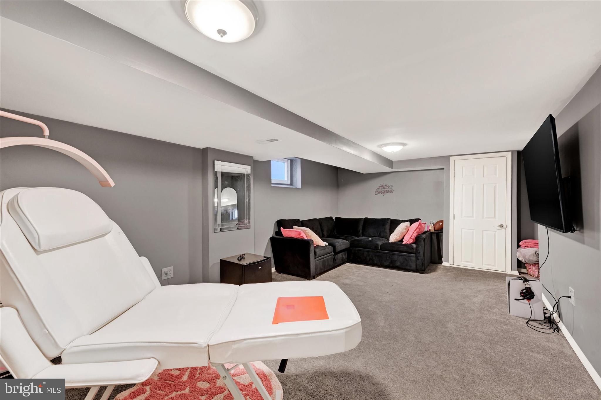 NORTH POINT VILLAGE - Residential