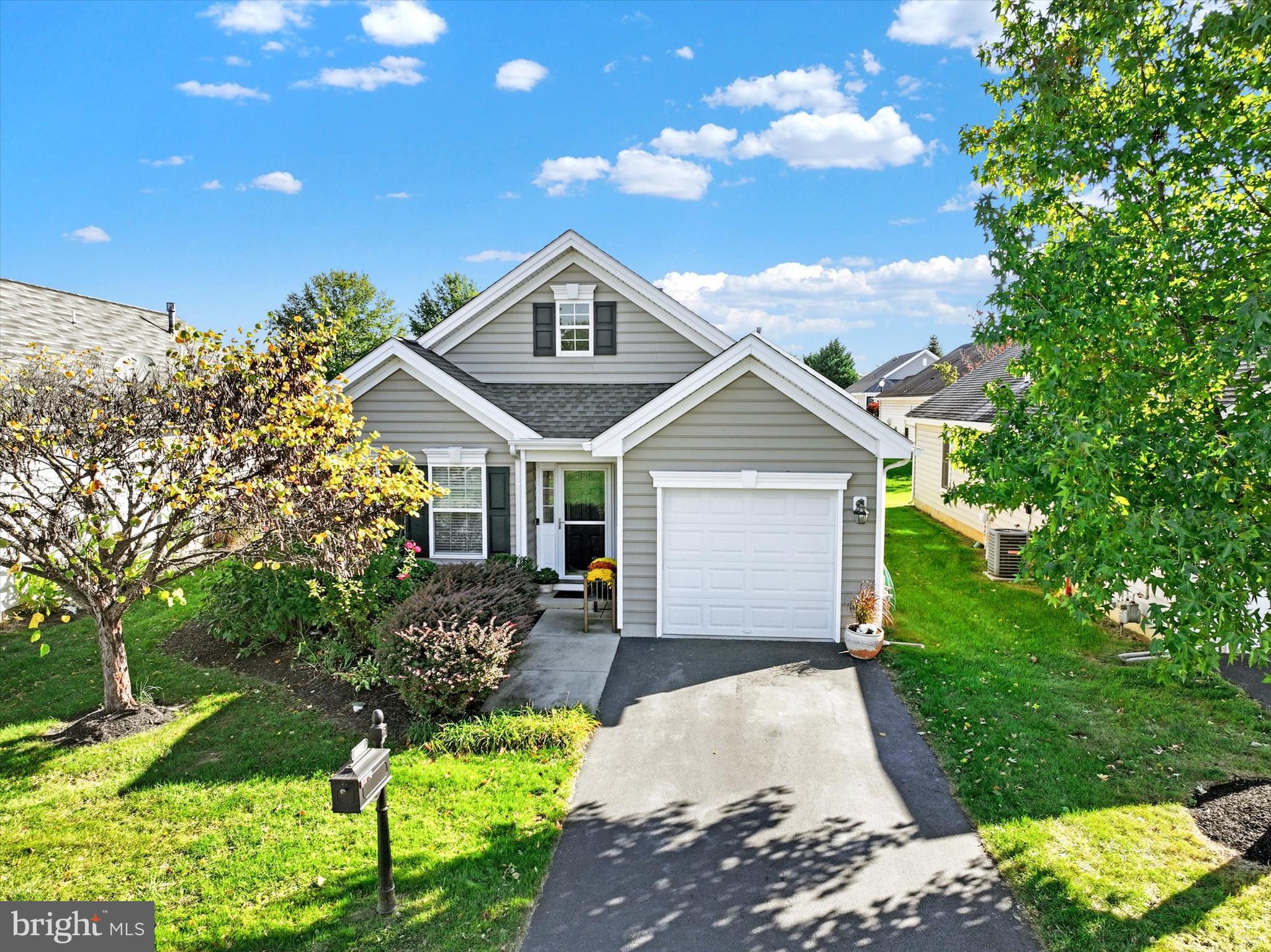 FOUR SEASONS AT ELM TREE - Residential