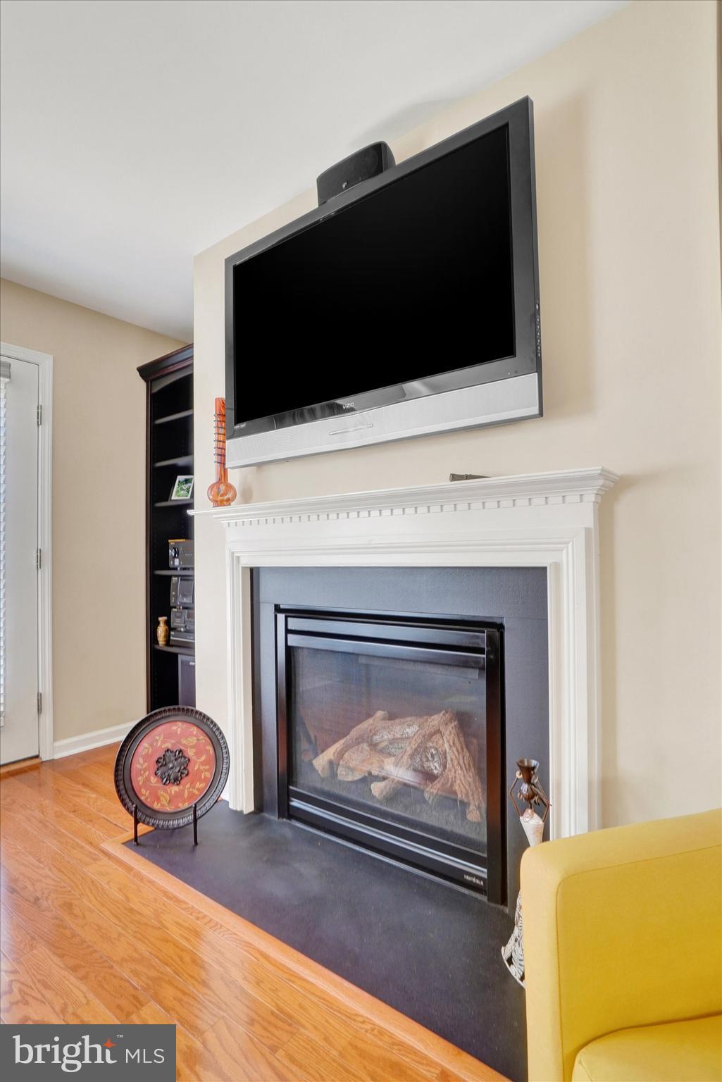 FOUR SEASONS AT ELM TREE - Residential