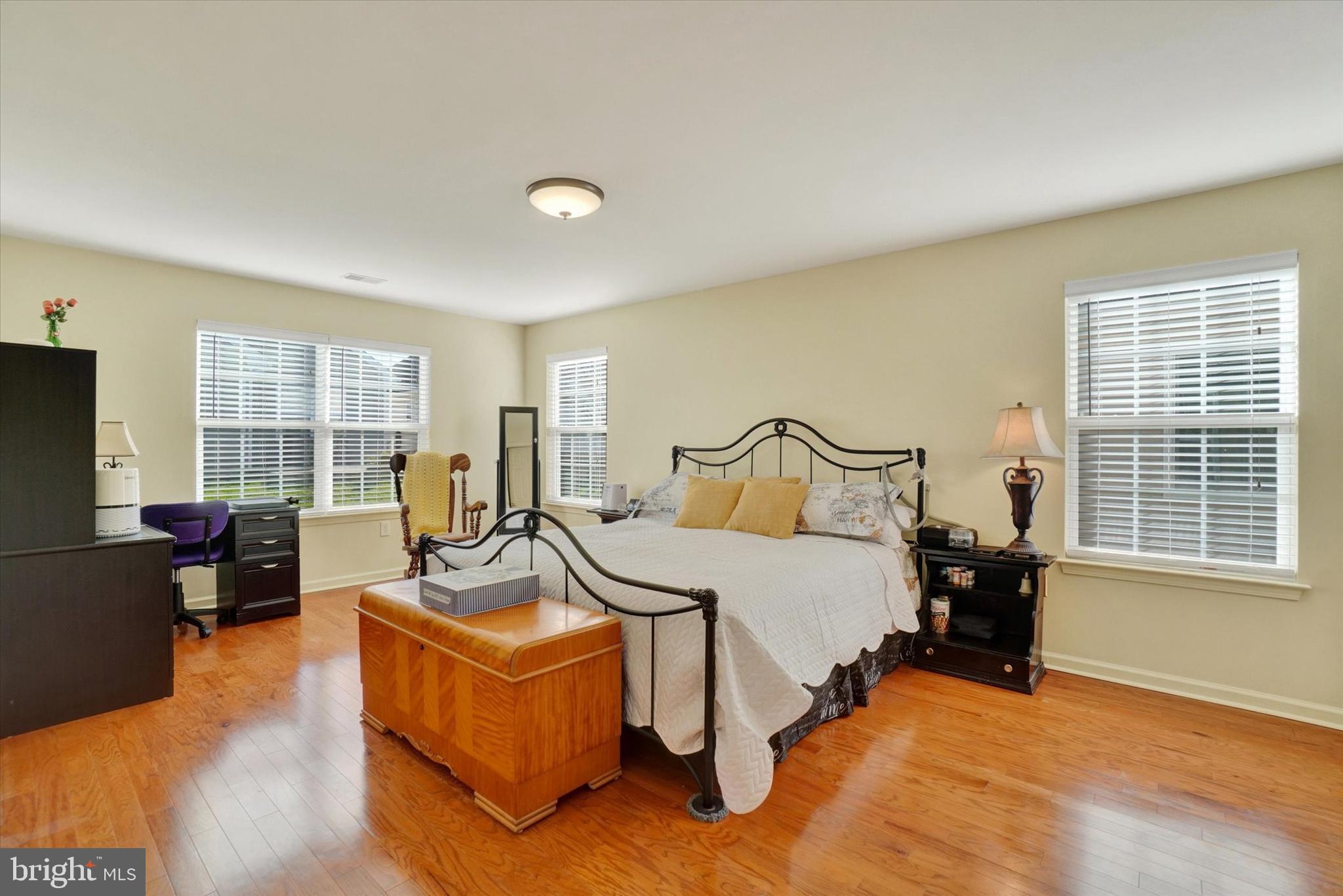 FOUR SEASONS AT ELM TREE - Residential