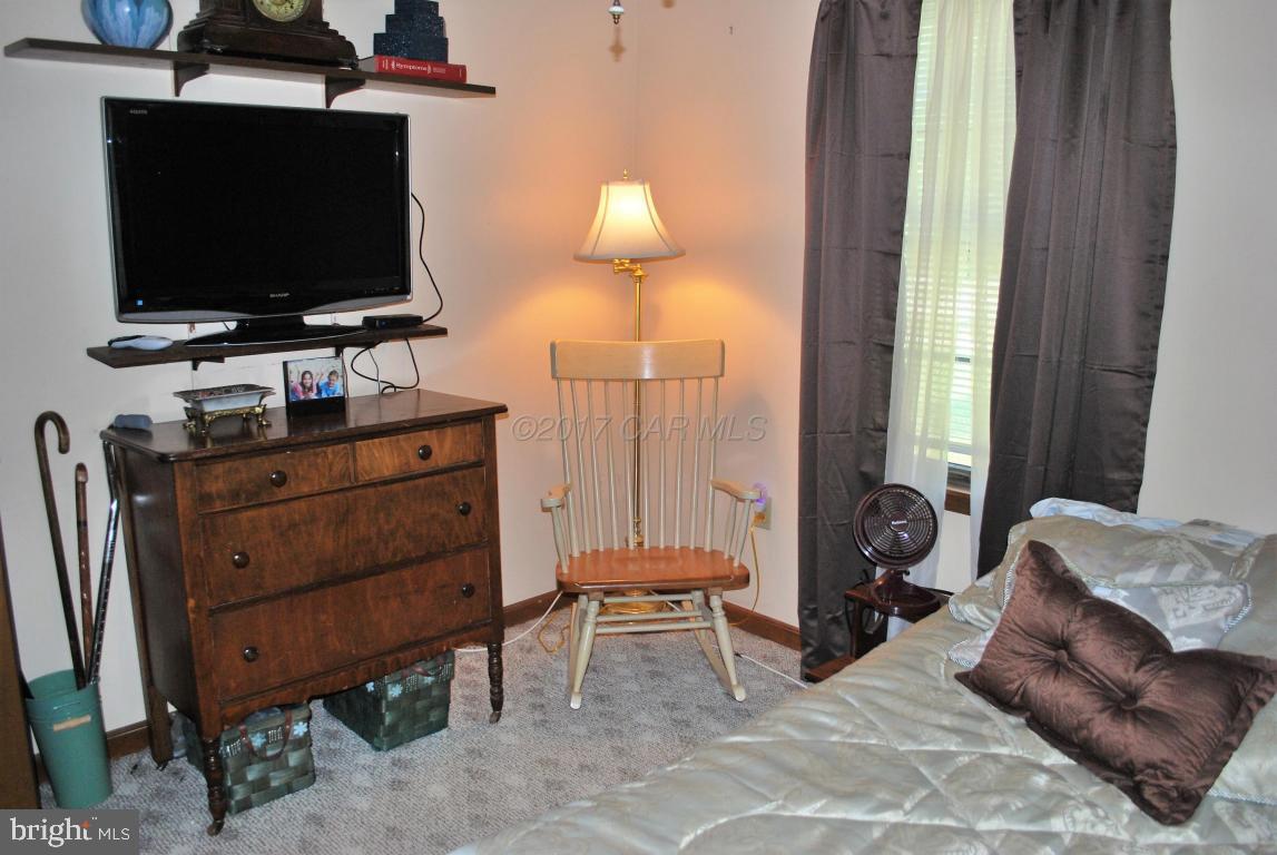 HAYMAN LANDS - Residential