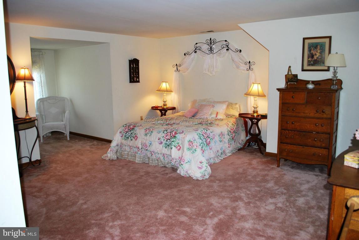 HAYMAN LANDS - Residential