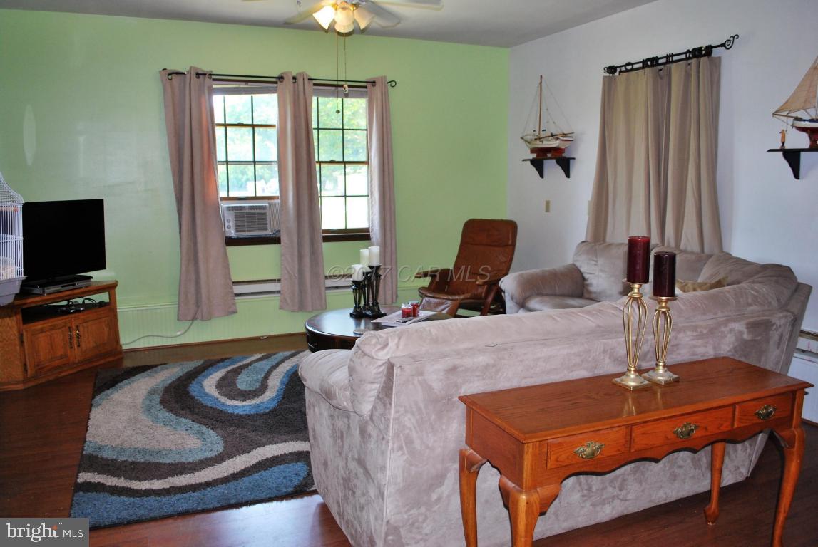 HAYMAN LANDS - Residential