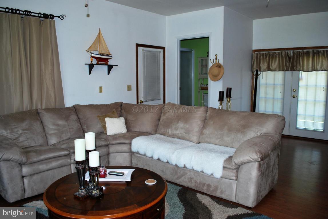 HAYMAN LANDS - Residential