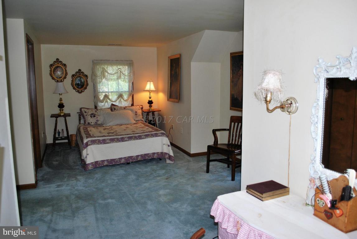 HAYMAN LANDS - Residential