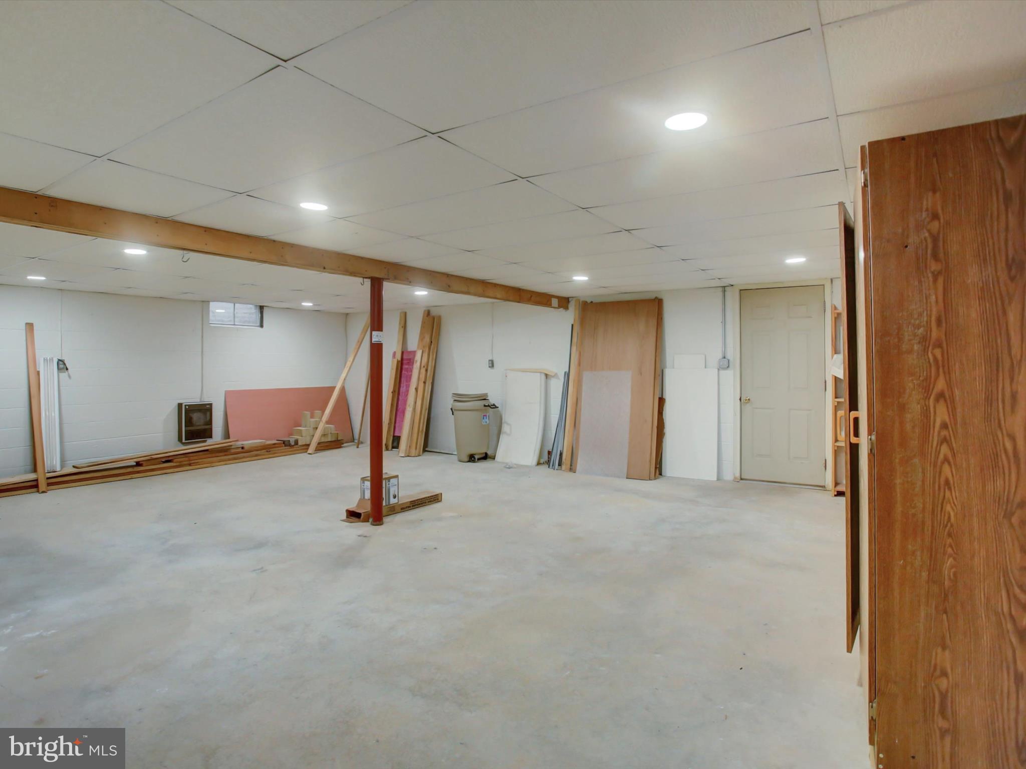 PENN NATIONAL GOLF COURSE COMMUNITY - Residential