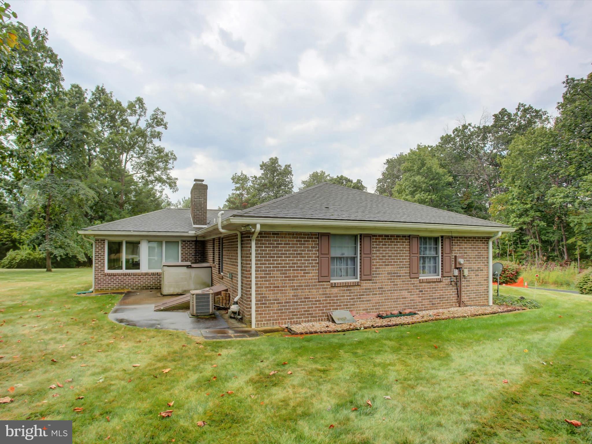 PENN NATIONAL GOLF COURSE COMMUNITY - Residential