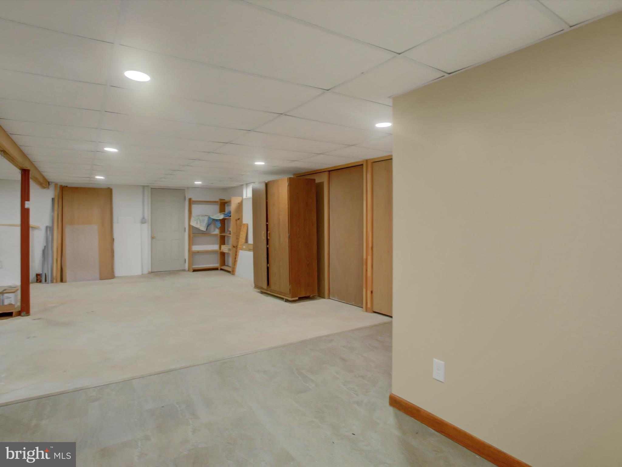 PENN NATIONAL GOLF COURSE COMMUNITY - Residential