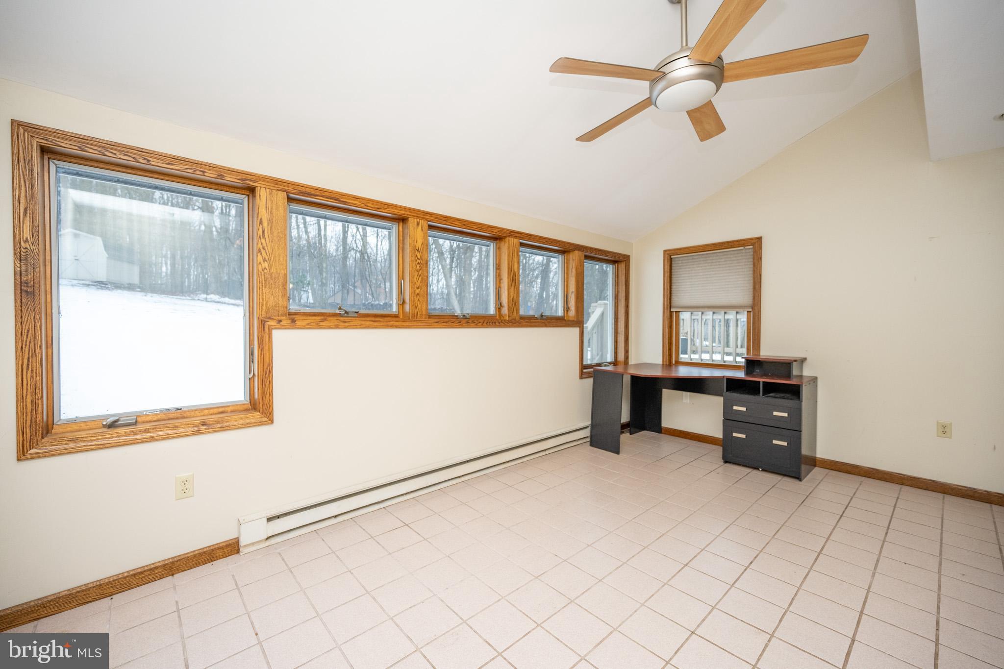 MITCHELL MANOR - Residential