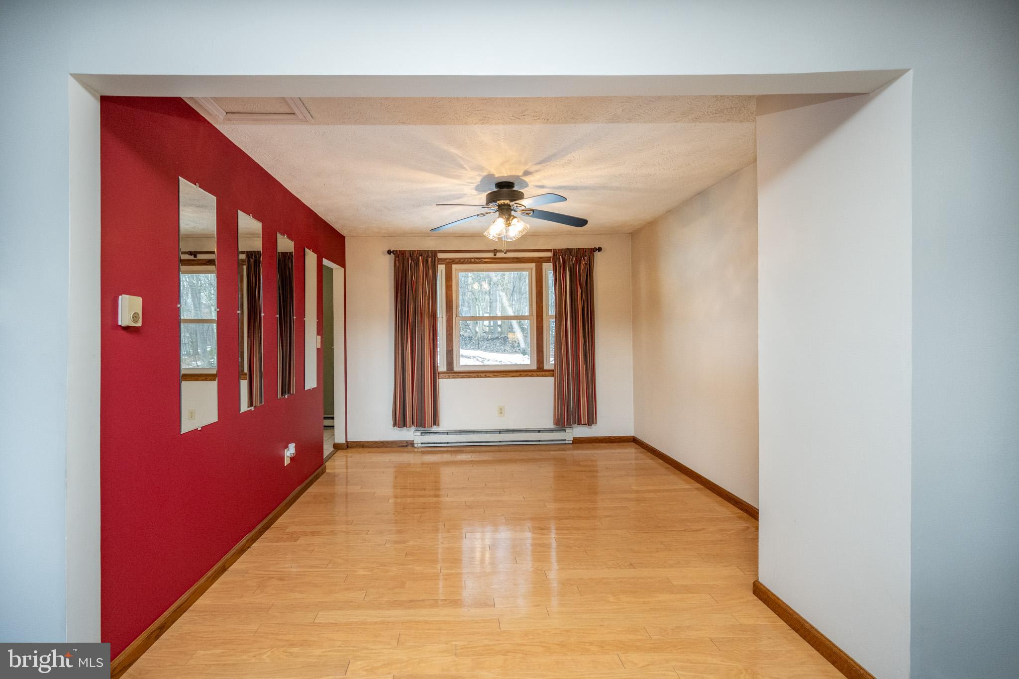 MITCHELL MANOR - Residential