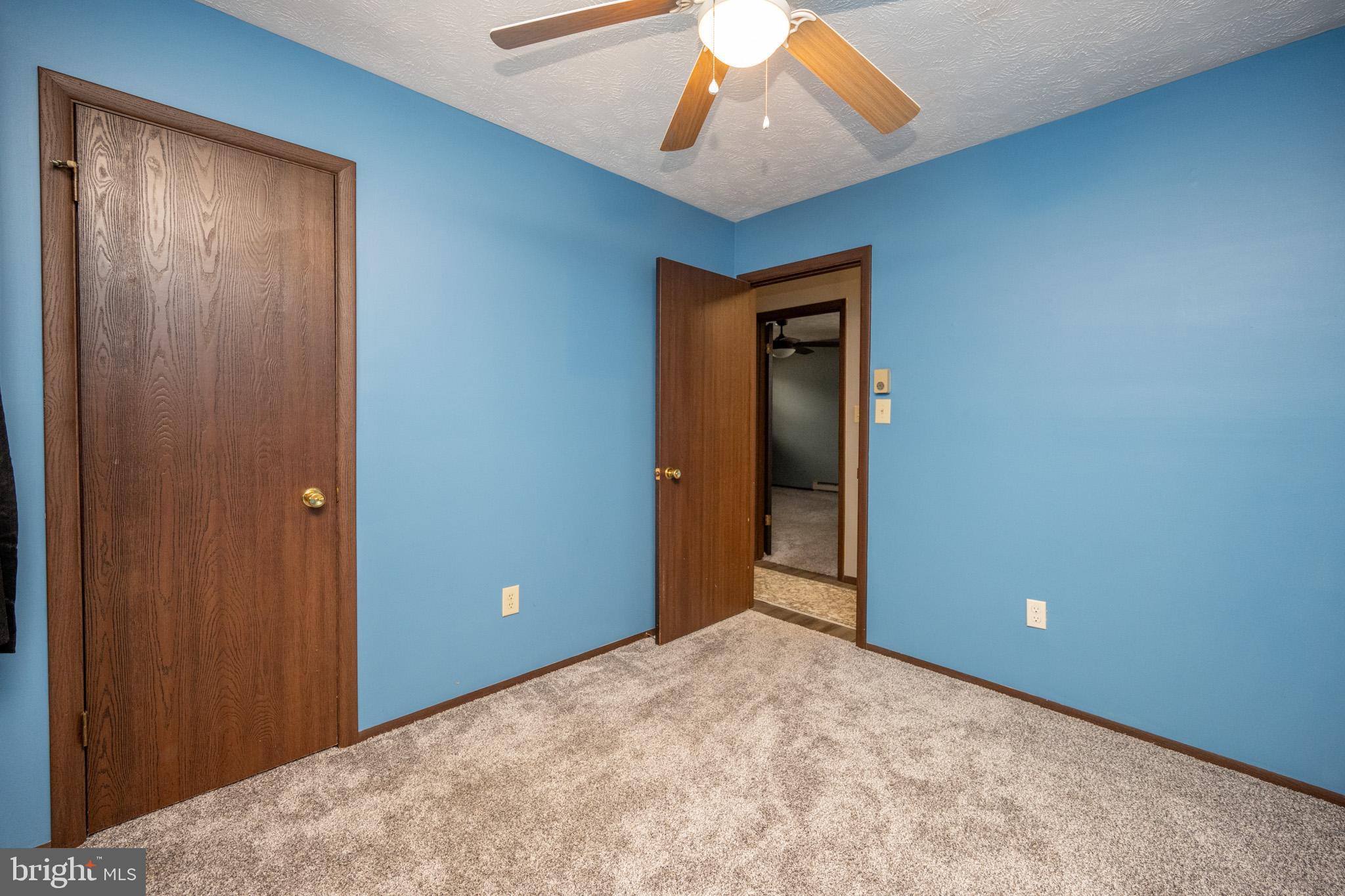 MITCHELL MANOR - Residential