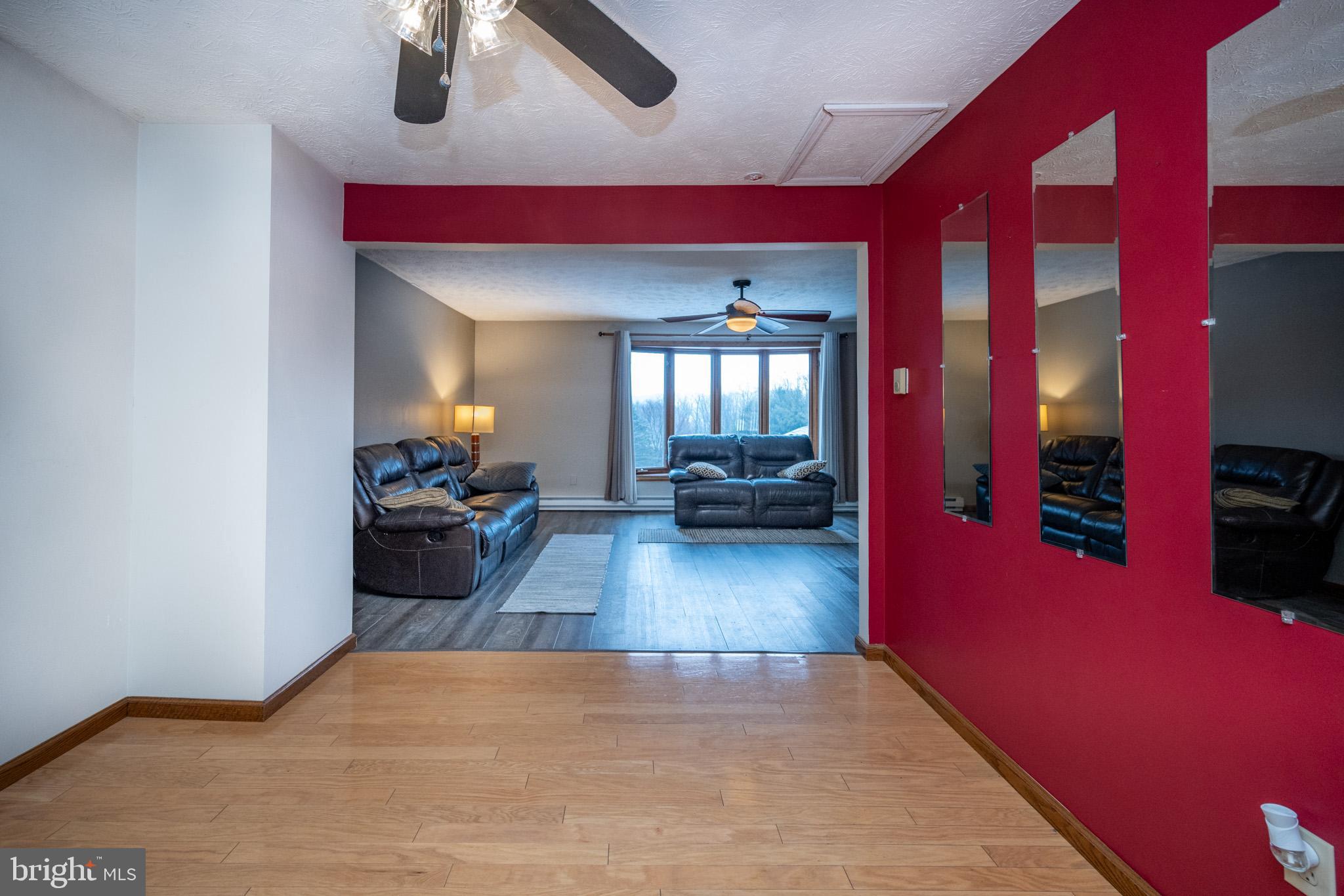 MITCHELL MANOR - Residential