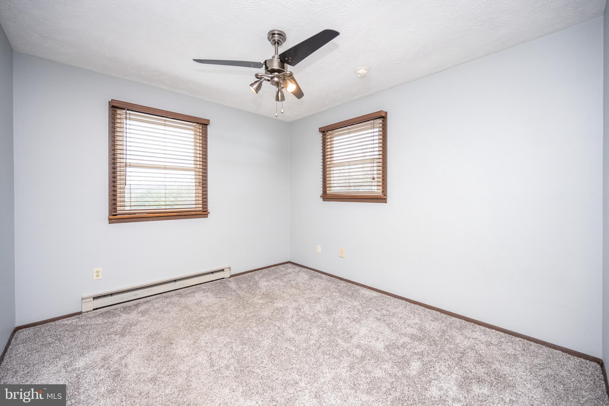 MITCHELL MANOR - Residential