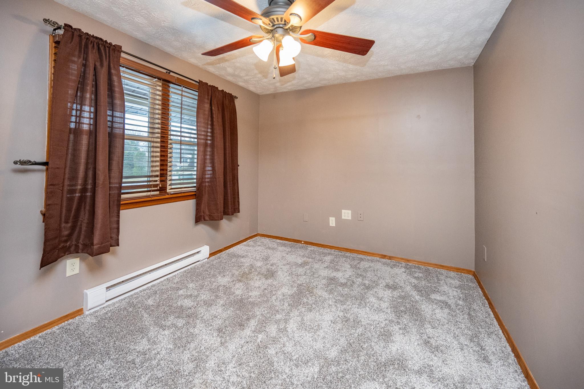 MITCHELL MANOR - Residential