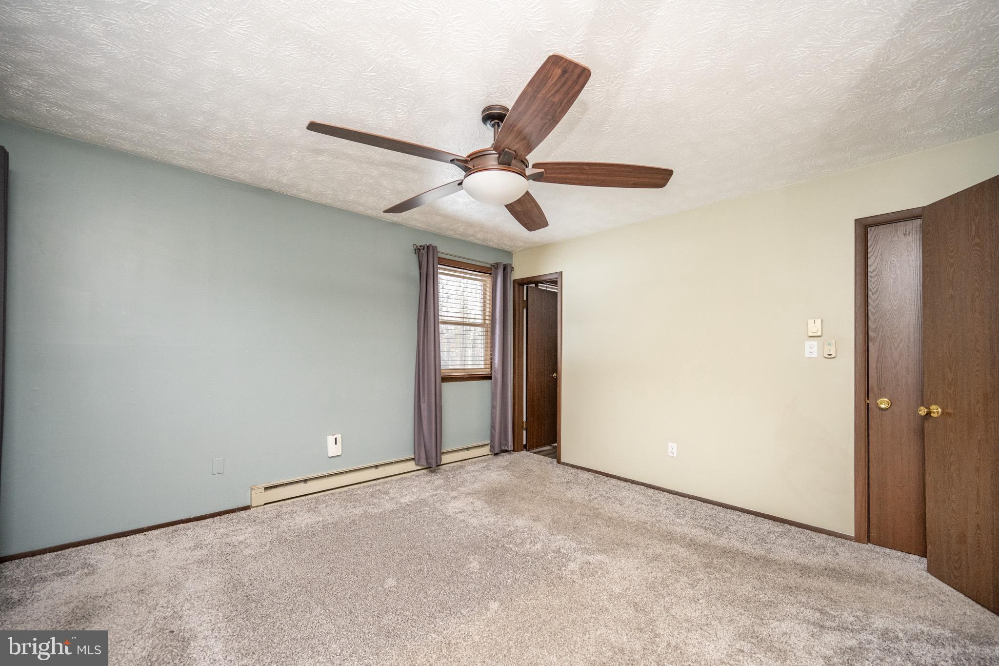 MITCHELL MANOR - Residential