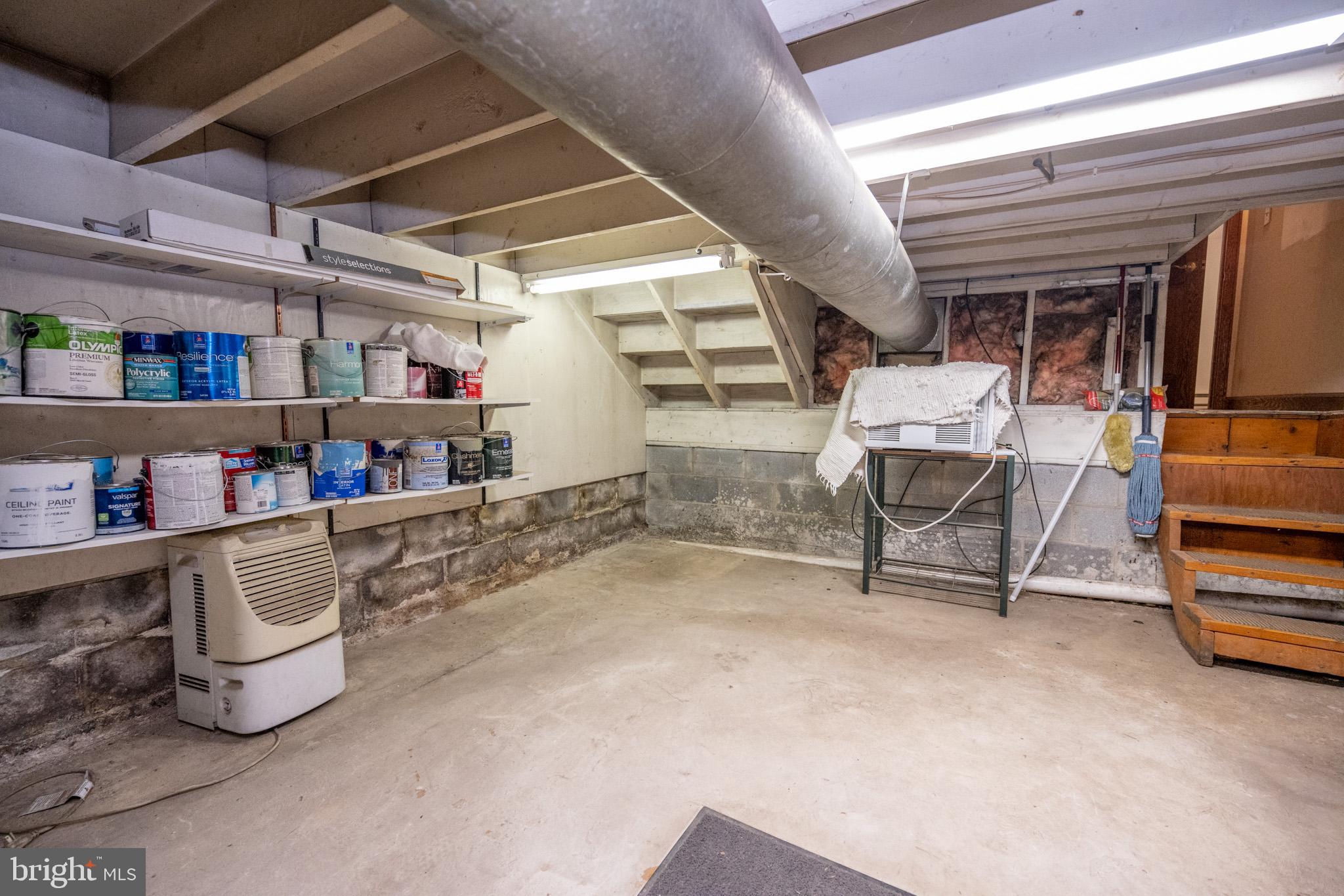 MITCHELL MANOR - Residential