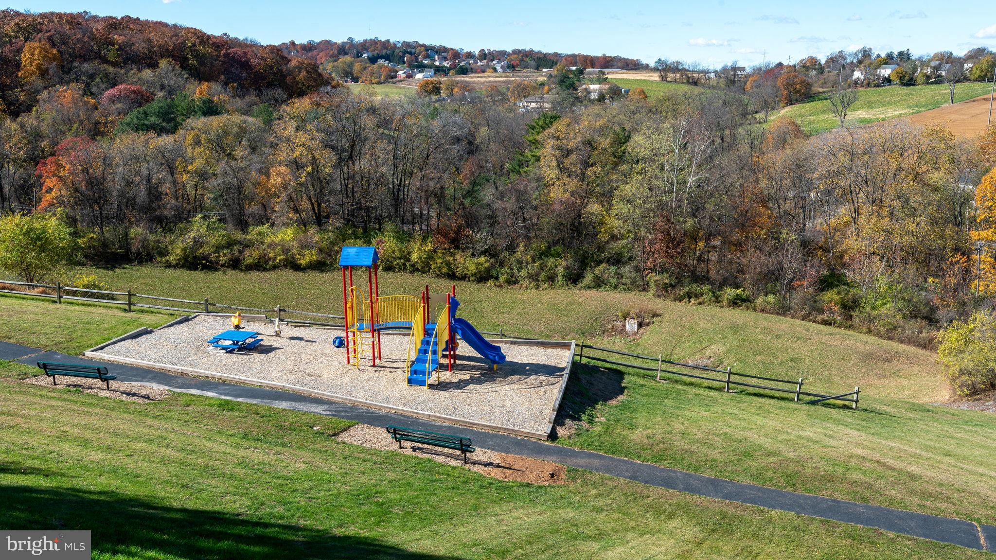 CHATHAM CREEK - Residential