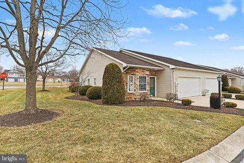 Tiny photo for 455 Parkview Lane, HANOVER, PA 17331 (MLS # PAYK2098648)