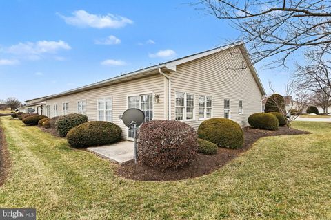 Tiny photo for 455 Parkview Lane, HANOVER, PA 17331 (MLS # PAYK2098648)