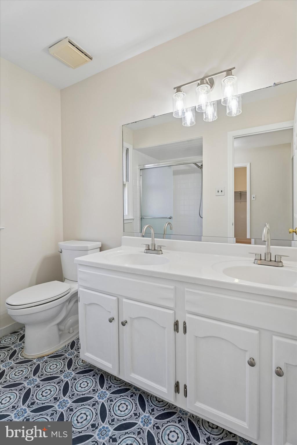 VALLEY GREENE - Residential