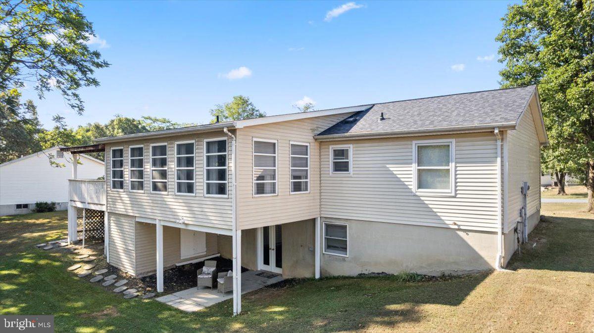 MOUNTAIN VIEW ACRES - Residential