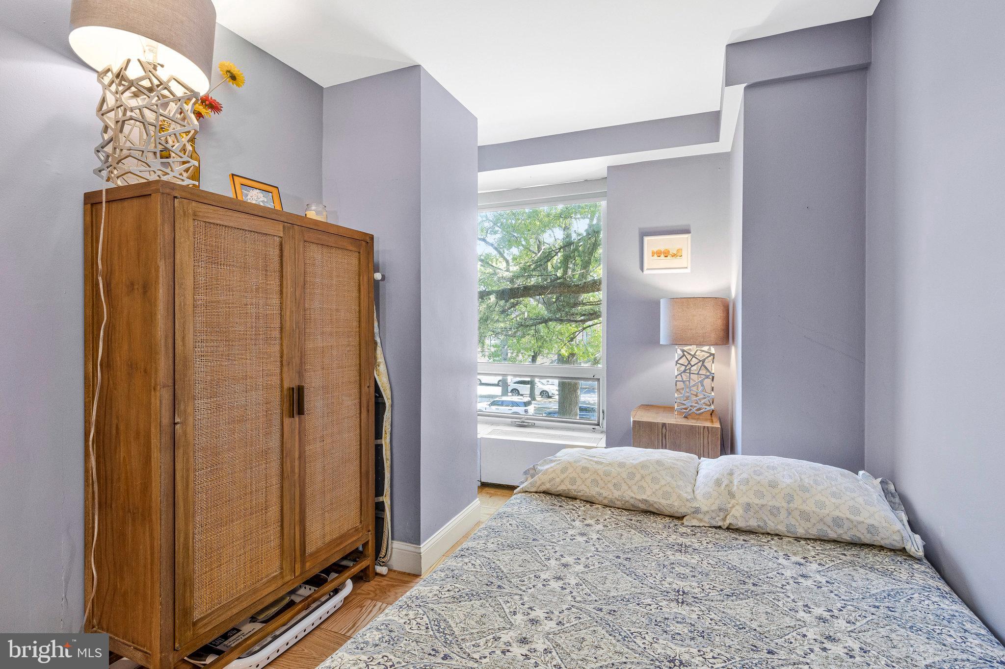 1435 4TH STREET SW B112