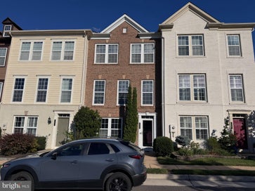441 HEARTLEAF TERRACE SE LEESBURG VA 20175