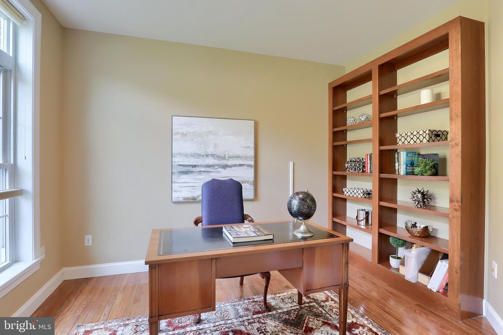 Photo of 851 HUNTINGTON PL, LANCASTER, PA 17601 (MLS # PALA2032890)