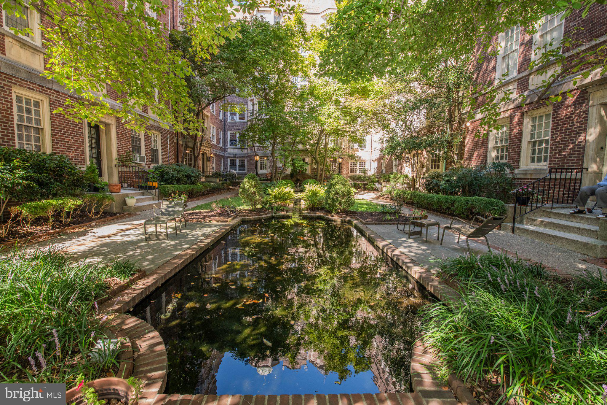 4621 PINE STREET 00 G210