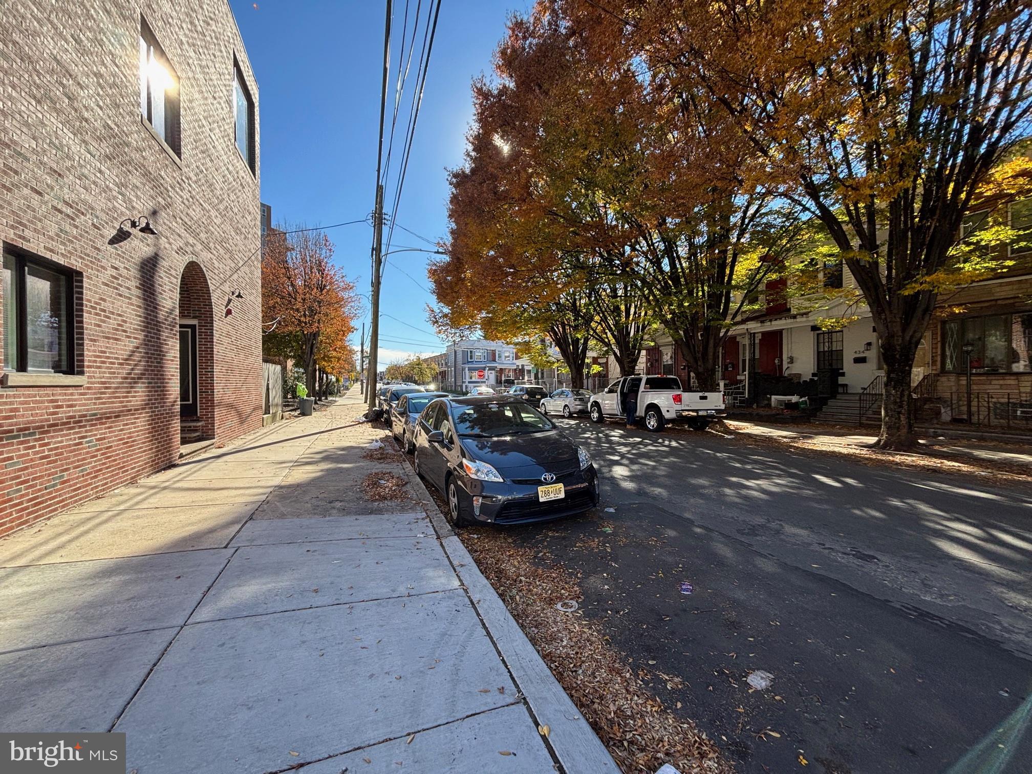 UNIVERSITY CITY - Commercial Lease