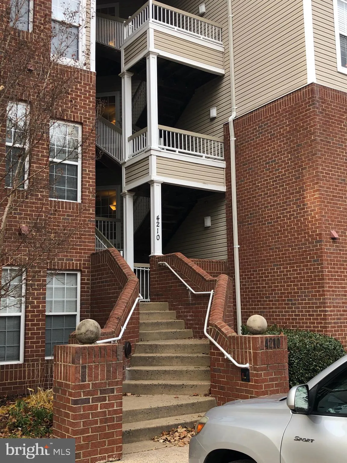 4210 Mozart Brigade Lane, Fairfax, VA 22033