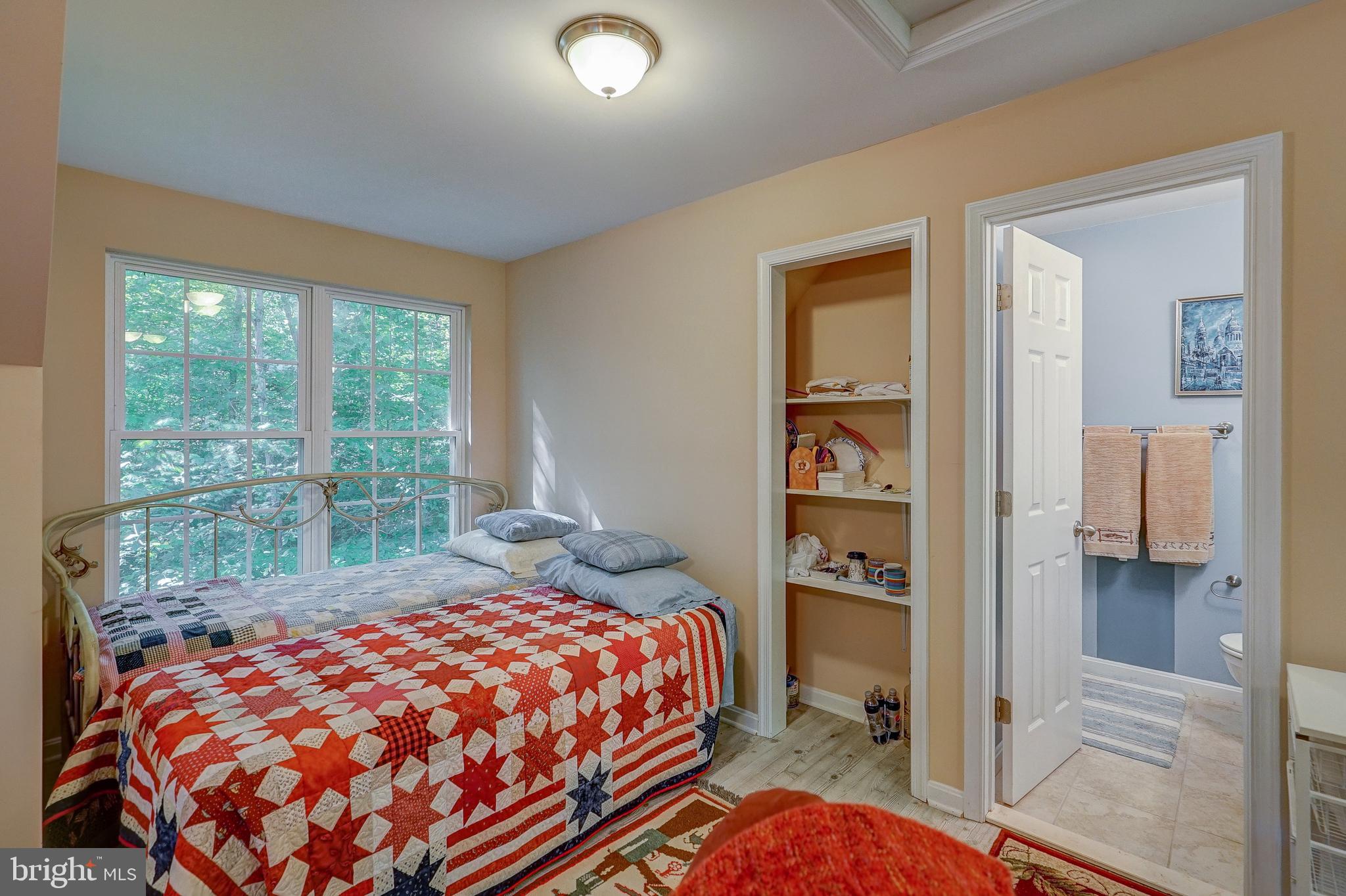 STUBBS OVERLOOK - Residential