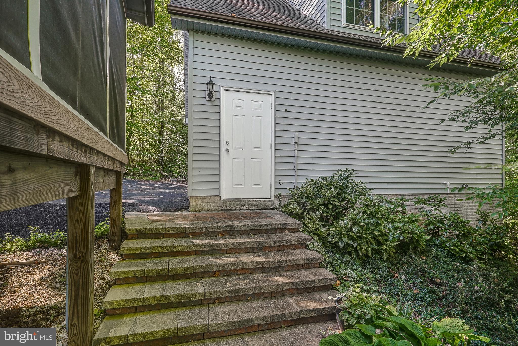 STUBBS OVERLOOK - Residential