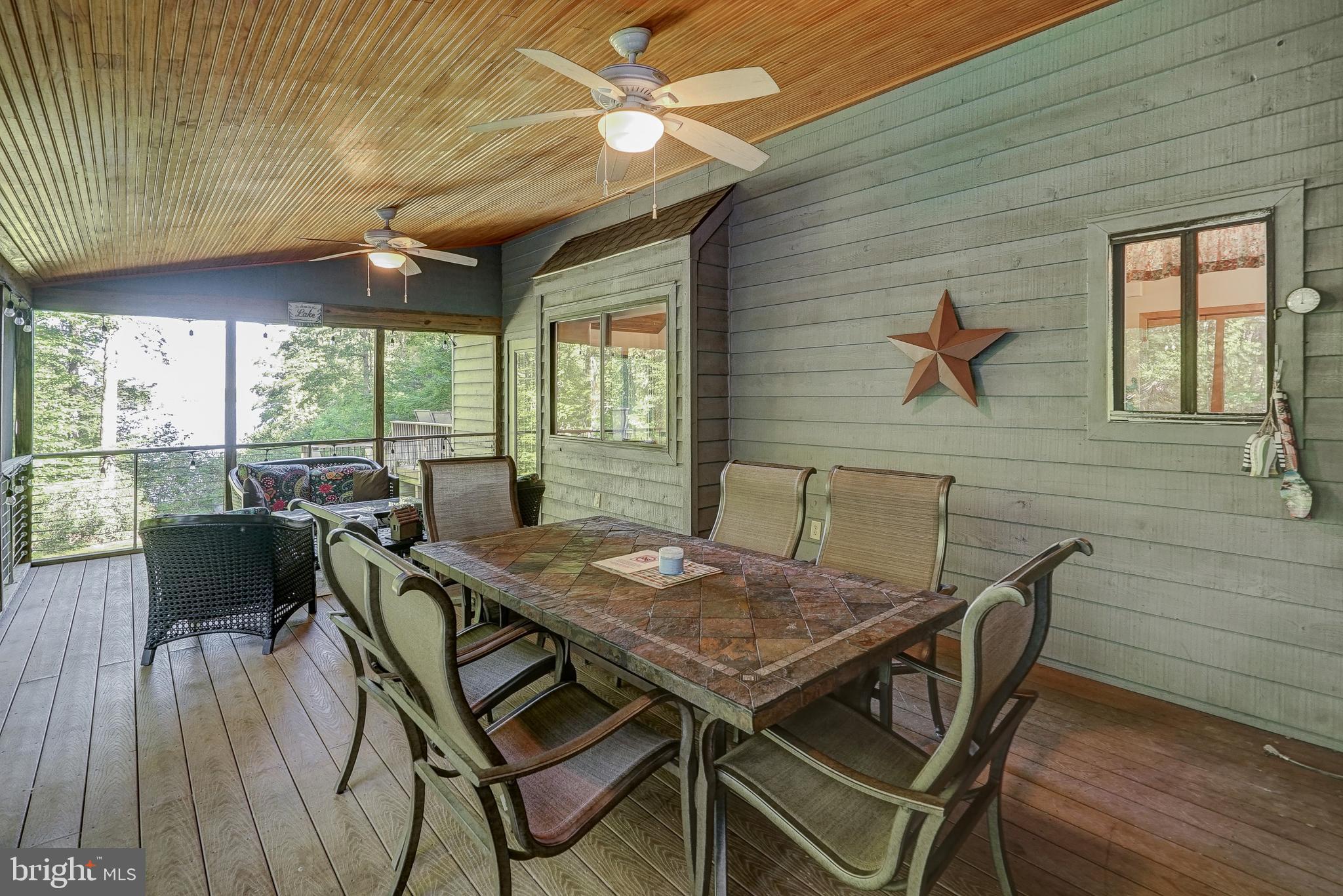 STUBBS OVERLOOK - Residential