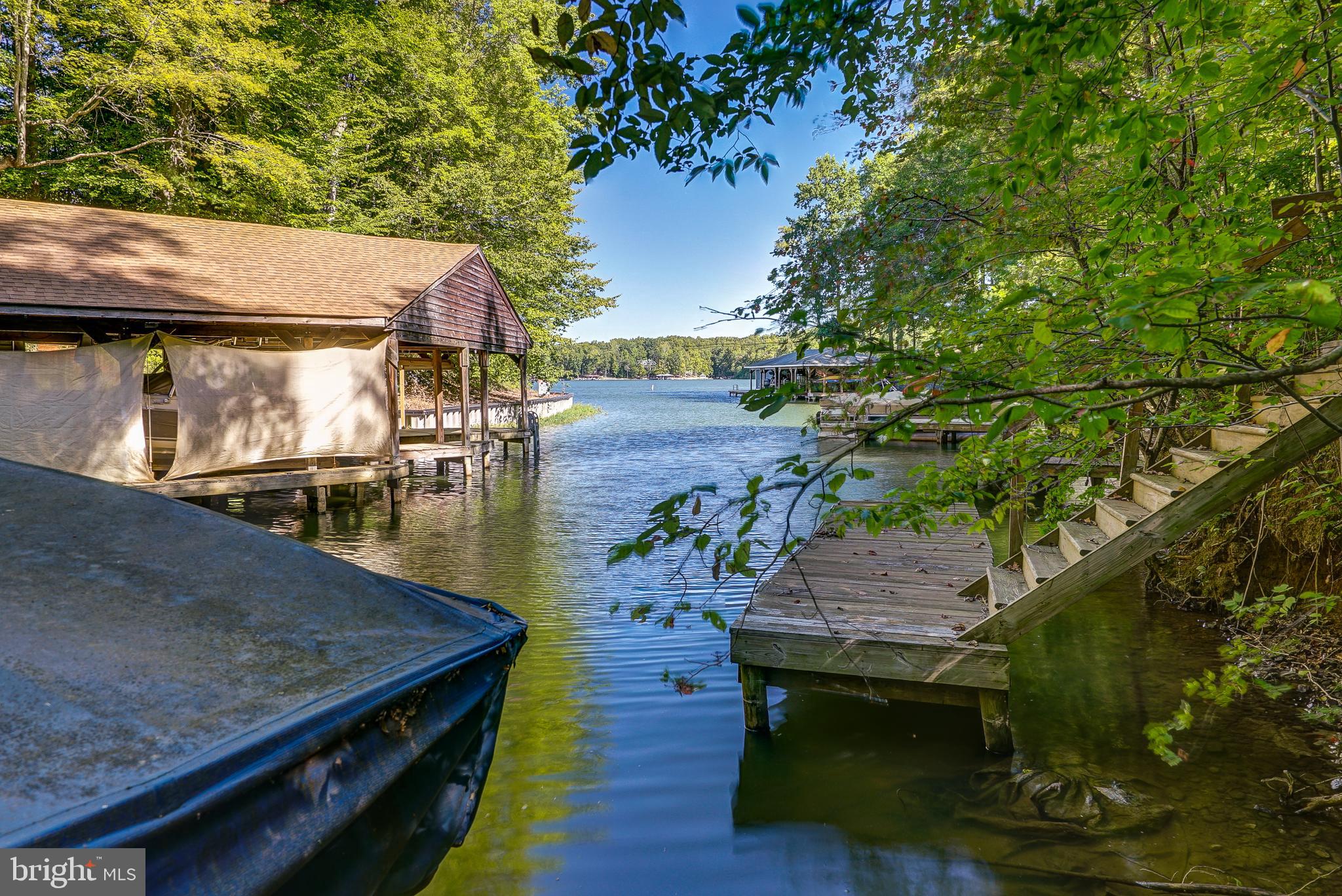 STUBBS OVERLOOK - Residential