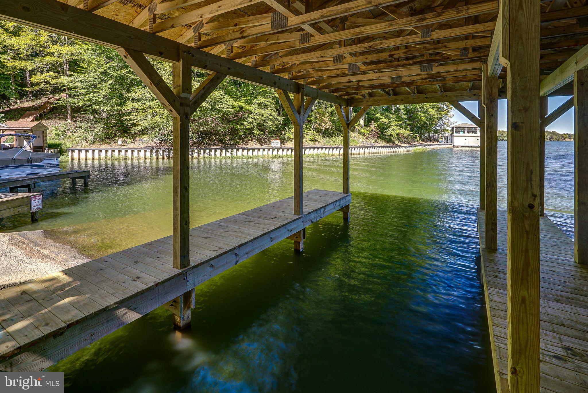 STUBBS OVERLOOK - Residential