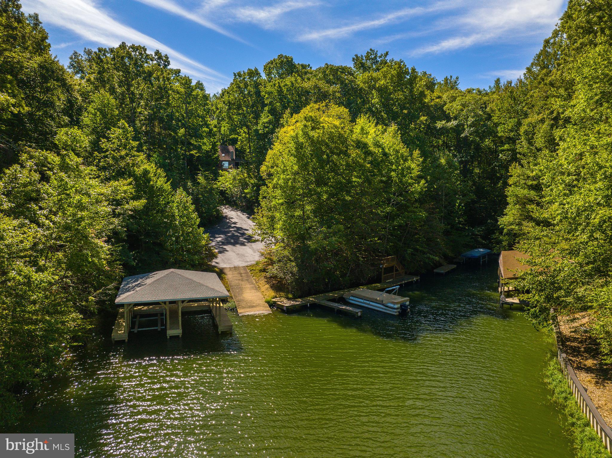 STUBBS OVERLOOK - Residential