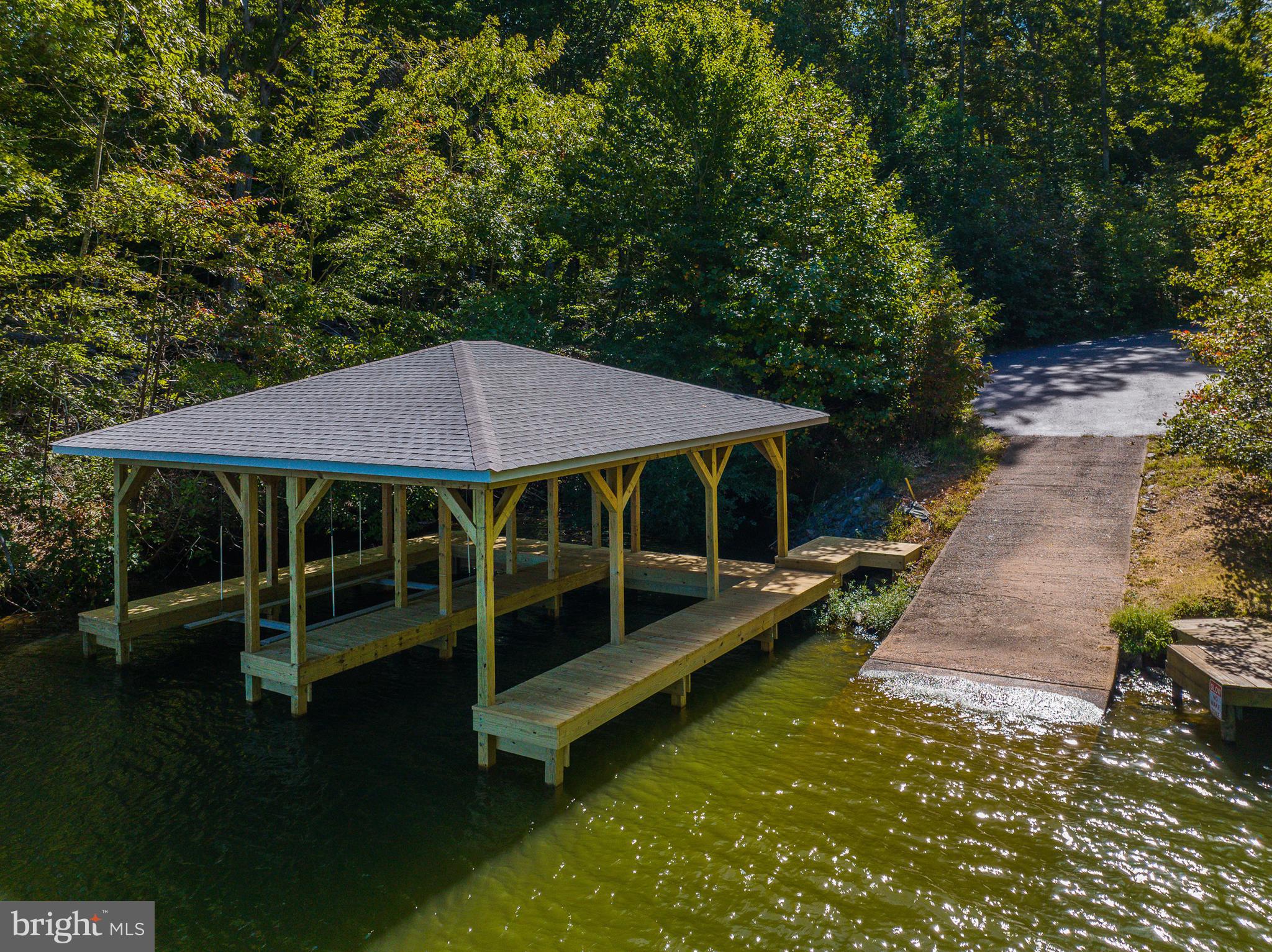 STUBBS OVERLOOK - Residential