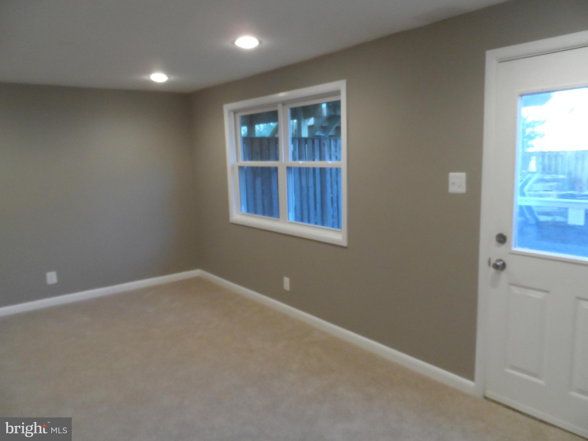 NEWINGTON FOREST - Residential