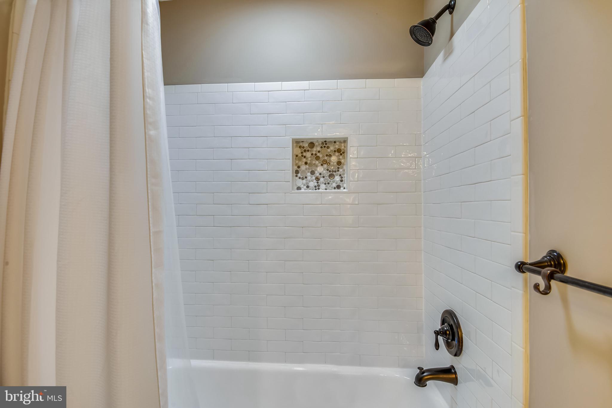 FRANKLIN FARM - Residential