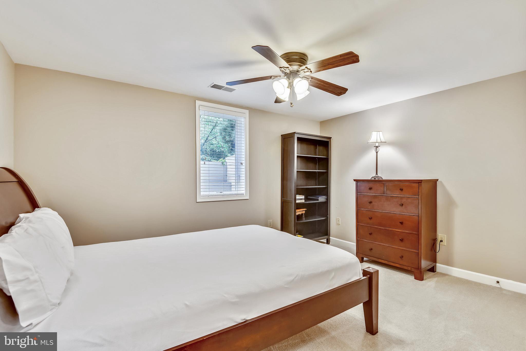 FRANKLIN FARM - Residential