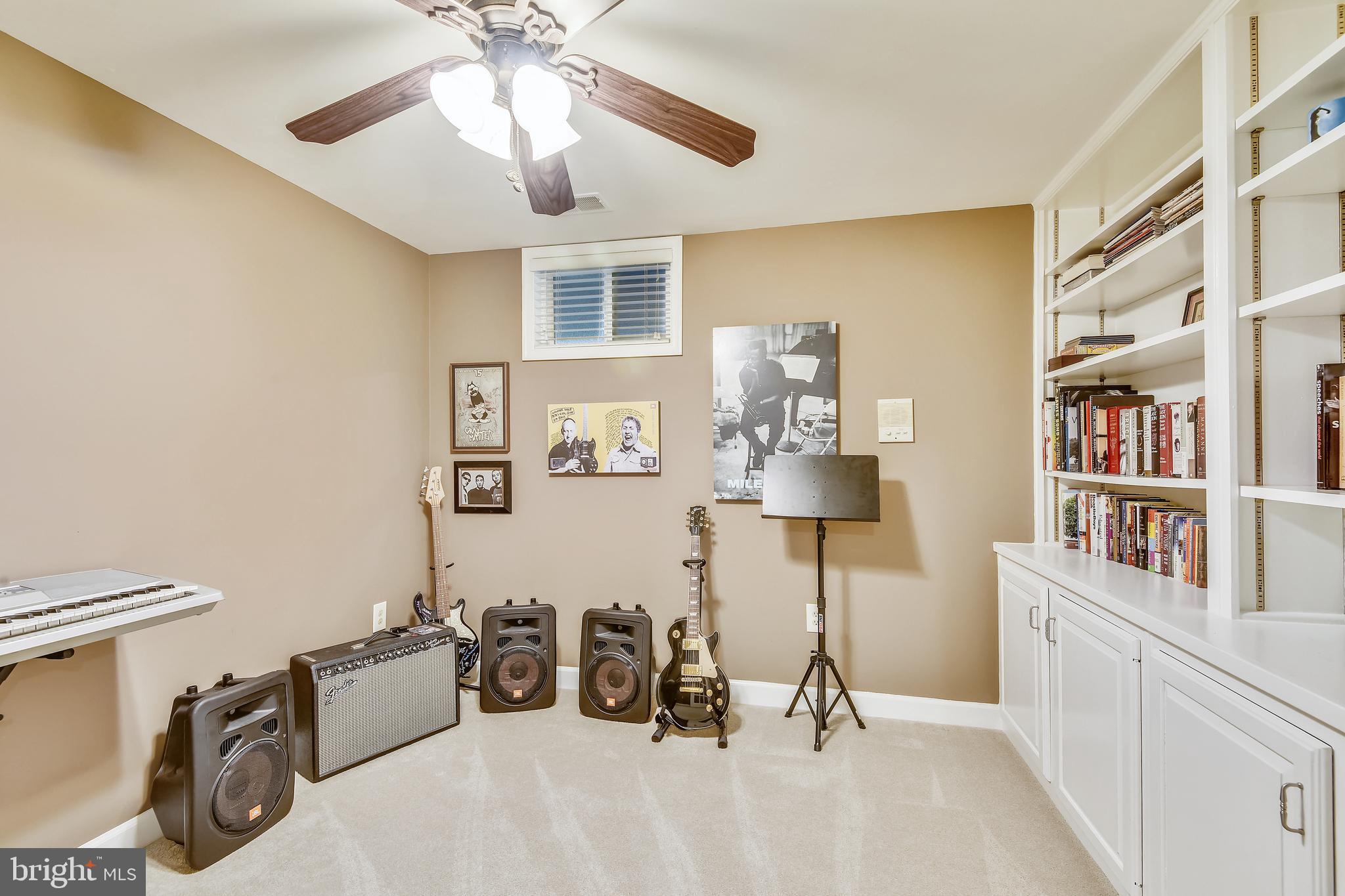 FRANKLIN FARM - Residential