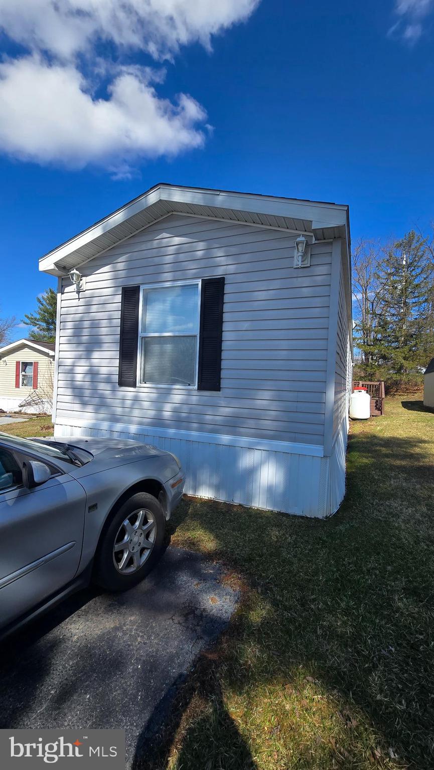 116 WALMAR MNR MANOR