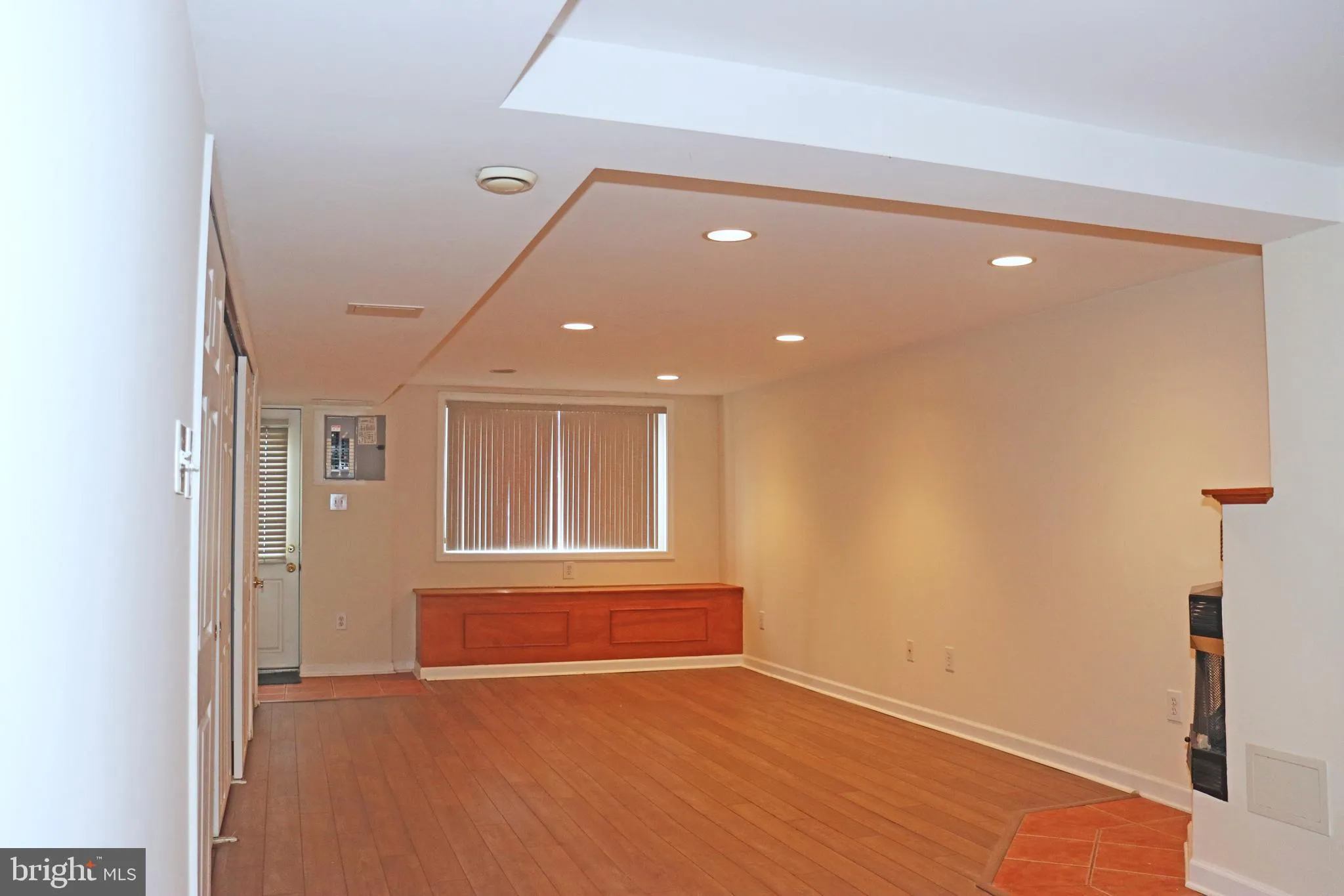 Drexel Hill, Pennsylvania 19026, United States, 3 Bedrooms Bedrooms, ,2 BathroomsBathrooms,Residential,Active,252267