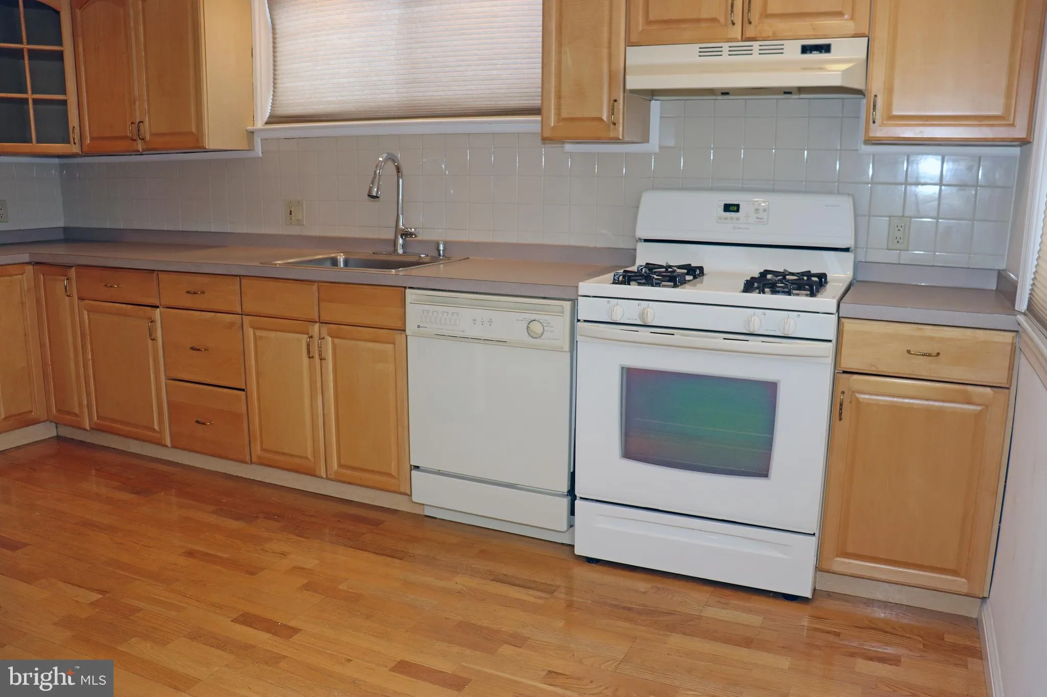 Drexel Hill, Pennsylvania 19026, United States, 3 Bedrooms Bedrooms, ,2 BathroomsBathrooms,Residential,Active,252267